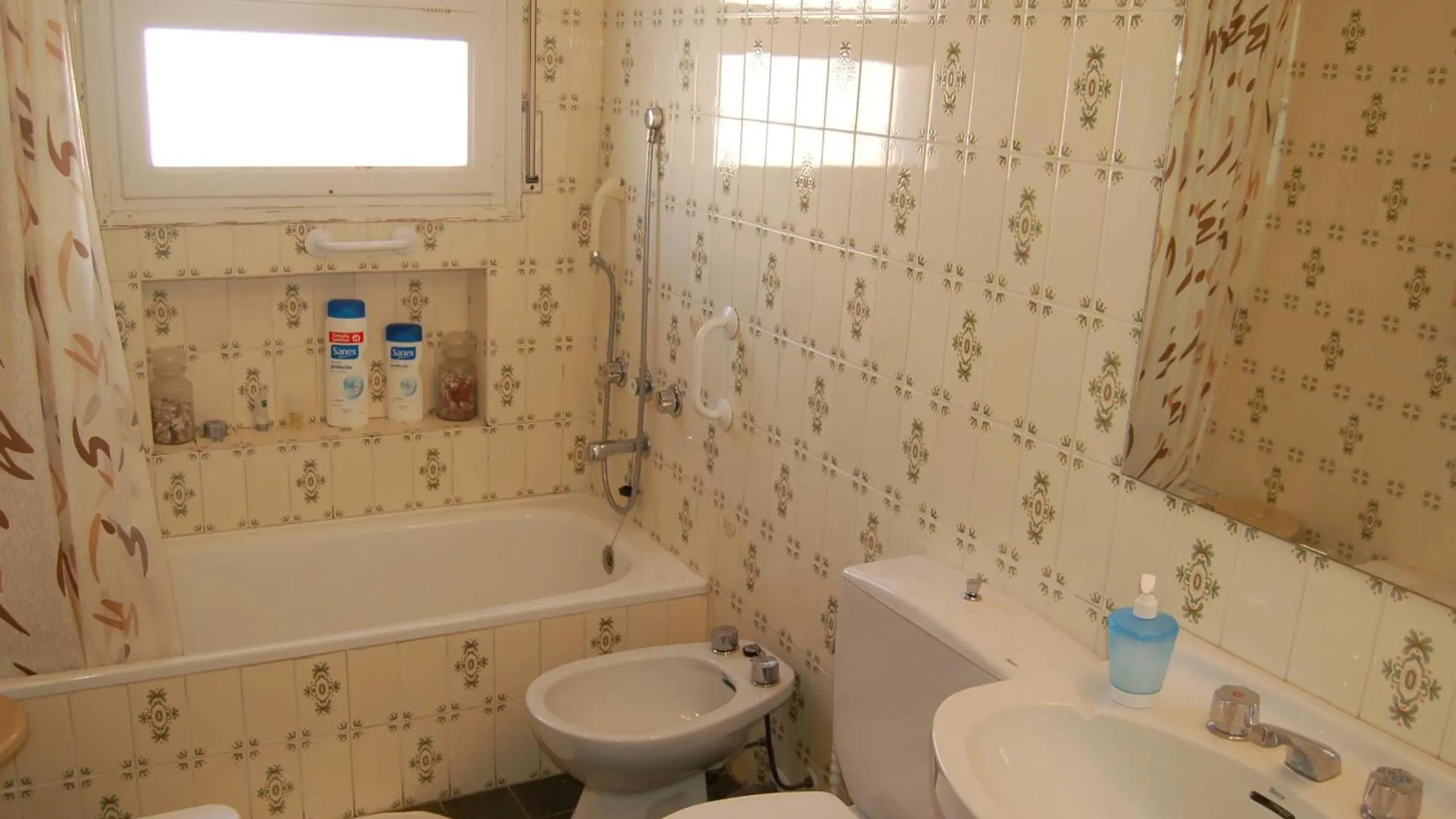 Voramar - Apartamento Con Amplia Terraza Y Vistas A La Montana. - Es-228-80 Llança Apartman